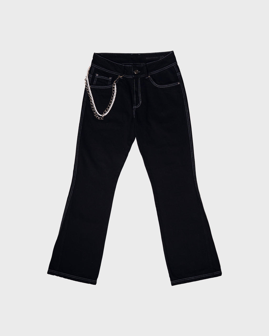 THE BLACK DELUXE